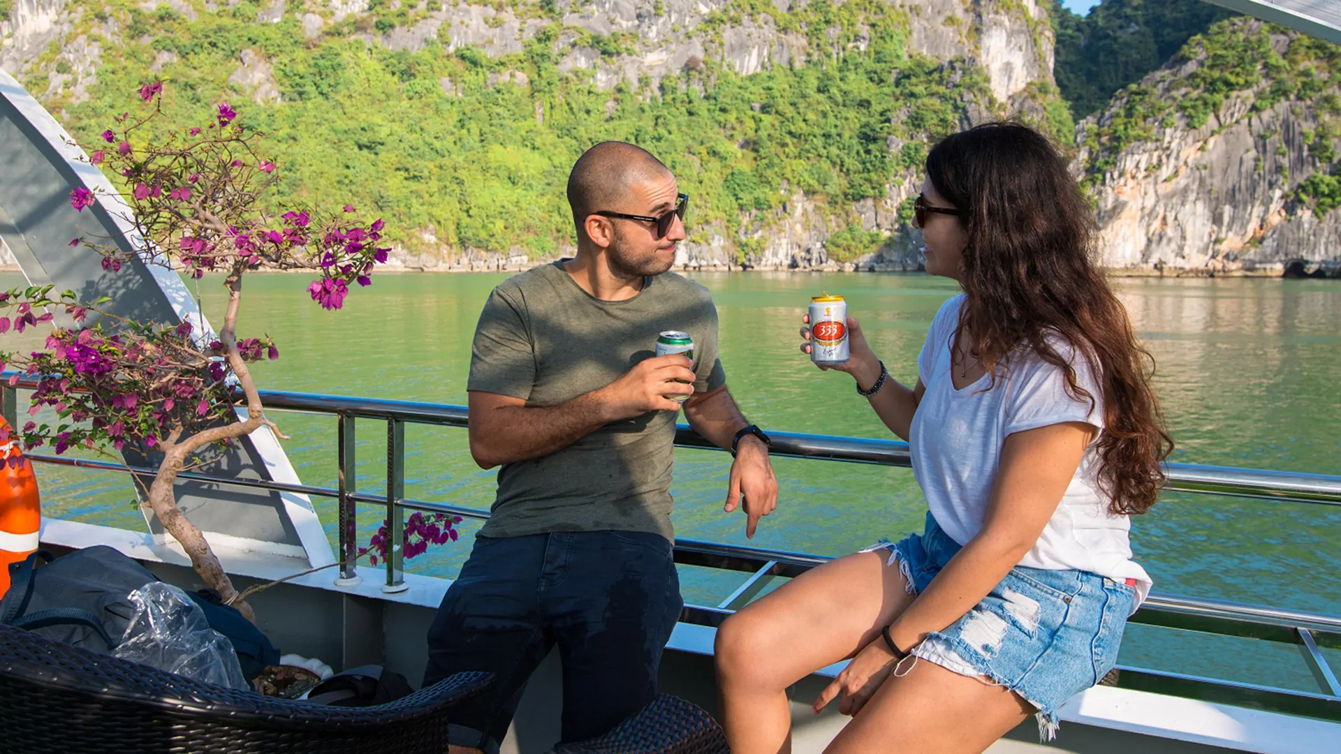 Ha-Long-Bay-Luxury-Alova-Cruise-with-Transfer-and-Lunch-Saigon-Adventure-16